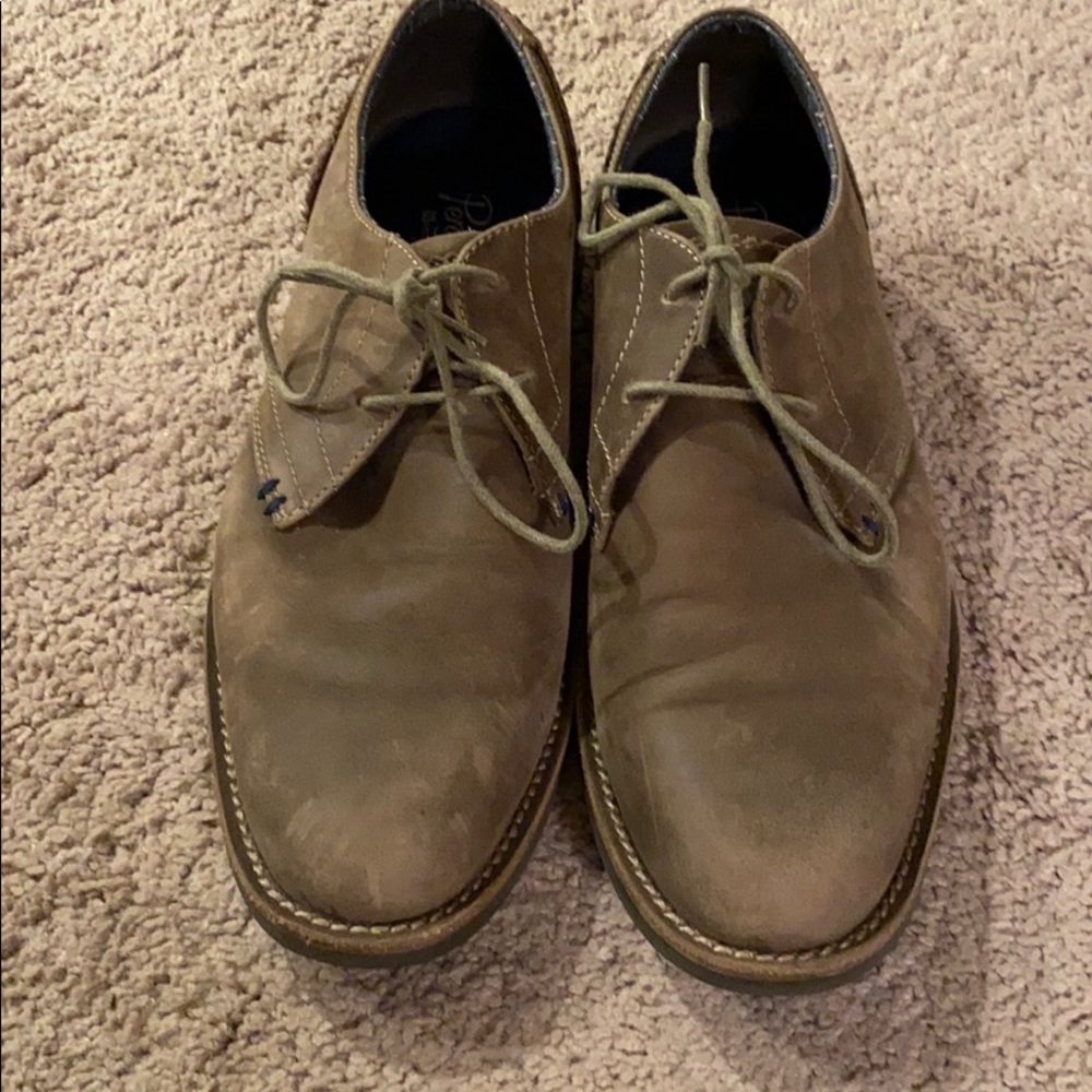 ORIGINAL PENGUIN BRAND TAN NUBUCK DRESS SHOES